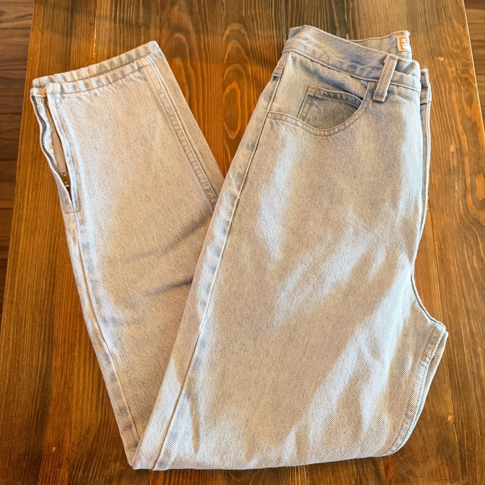 Guess Light Blue Skinny Jeans